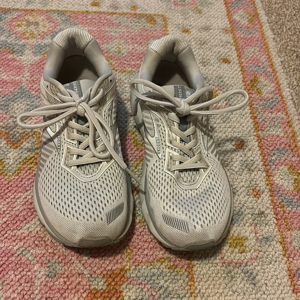 brooks ghost 12